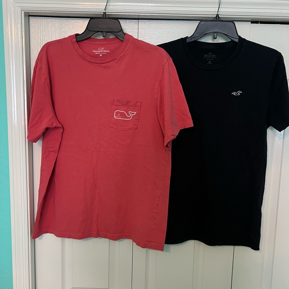 Vineyard Vines Red Whale Pocket T-Shirt